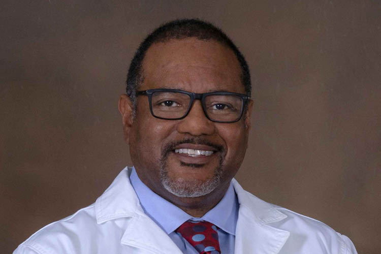 Dr Lowell Payne
